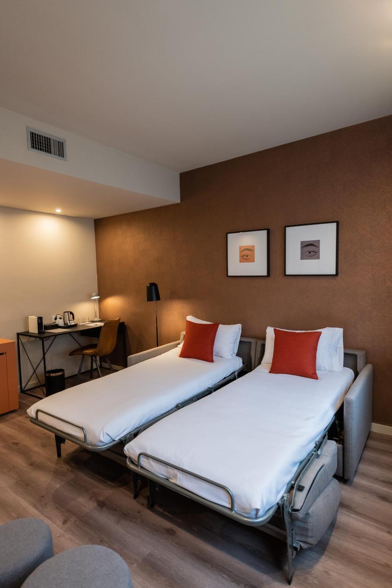 Atenea Rekord Suites Барселона Экстерьер фото