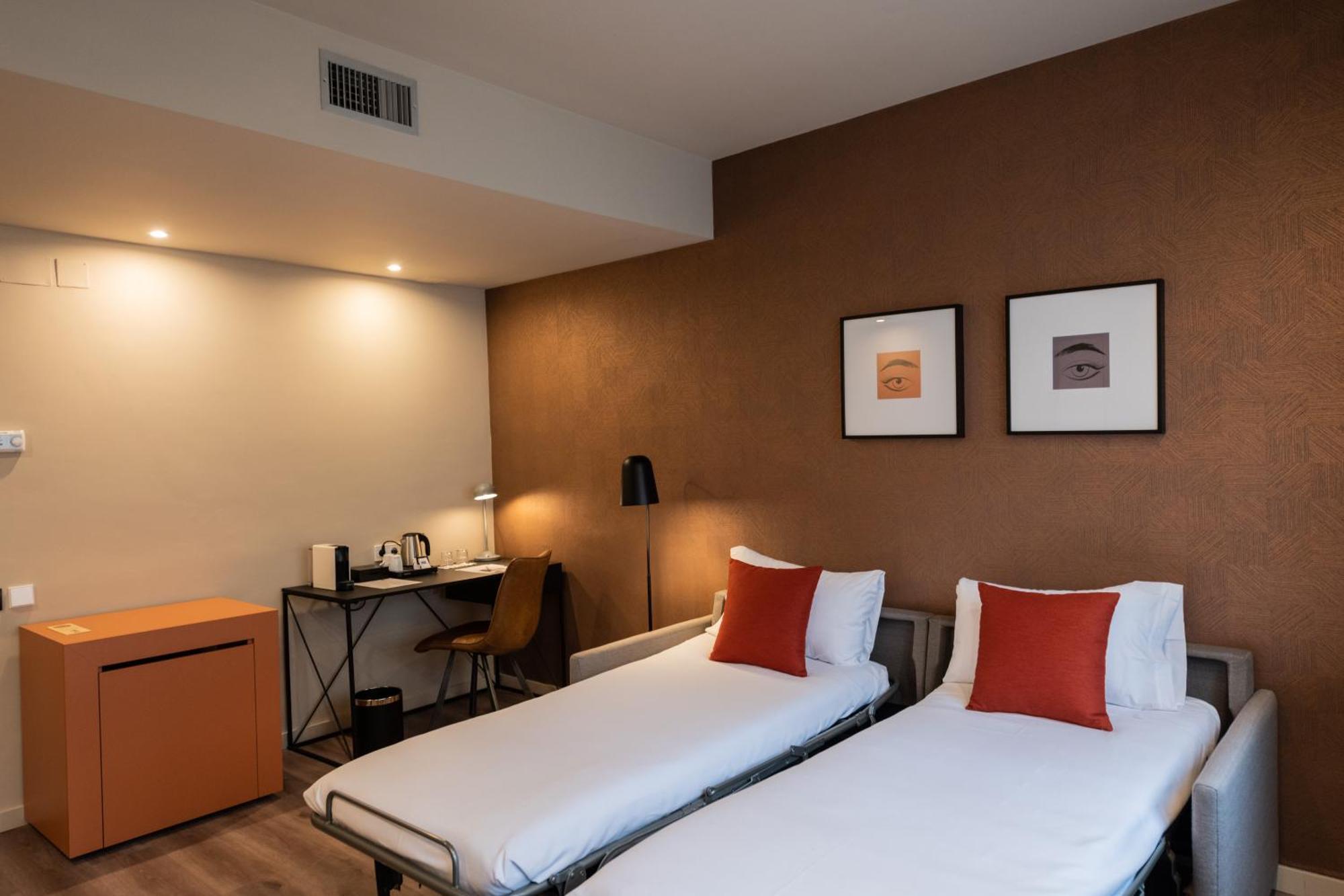 Atenea Rekord Suites Барселона Экстерьер фото