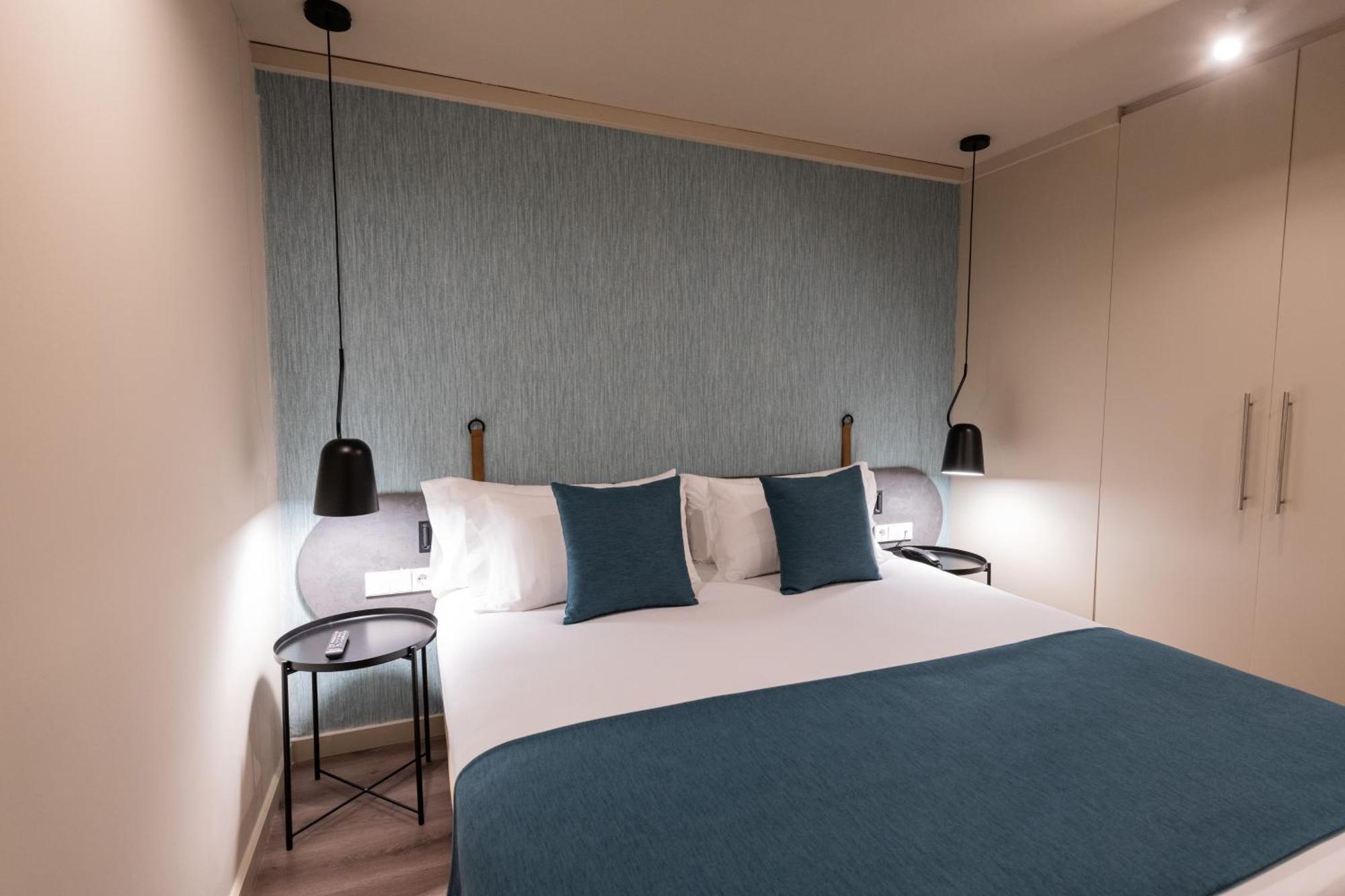 Atenea Rekord Suites Барселона Экстерьер фото