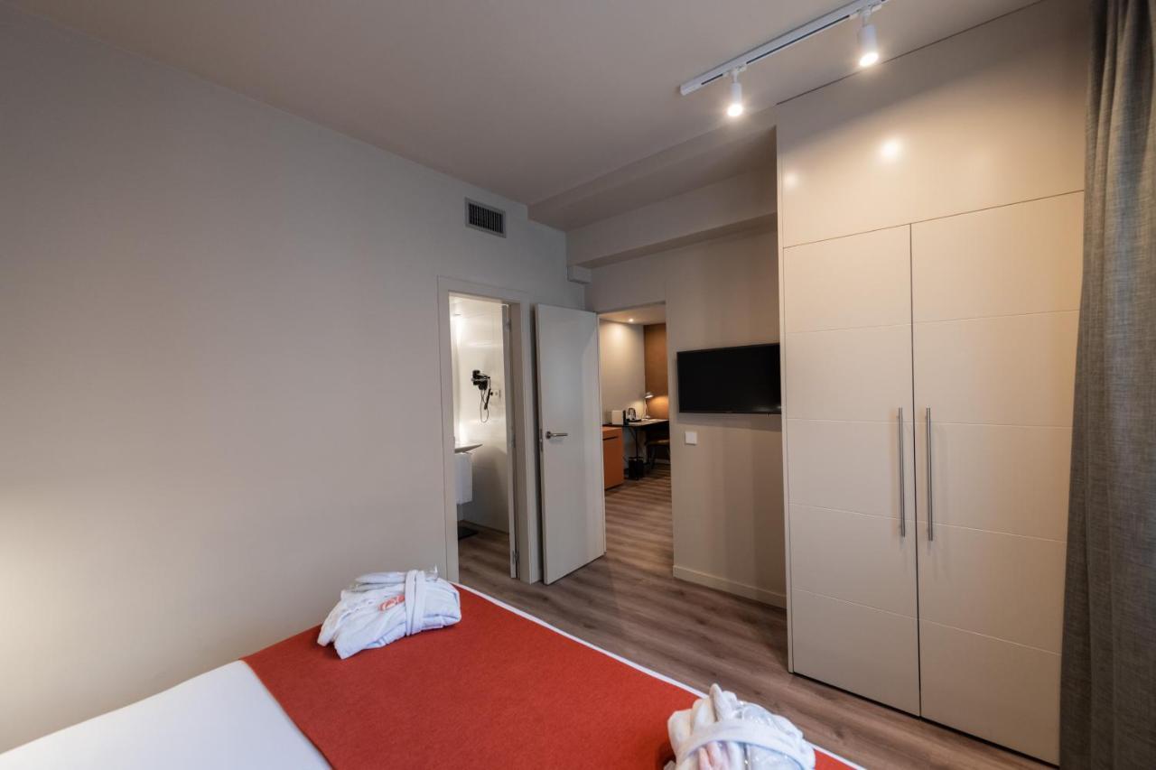 Atenea Rekord Suites Барселона Экстерьер фото