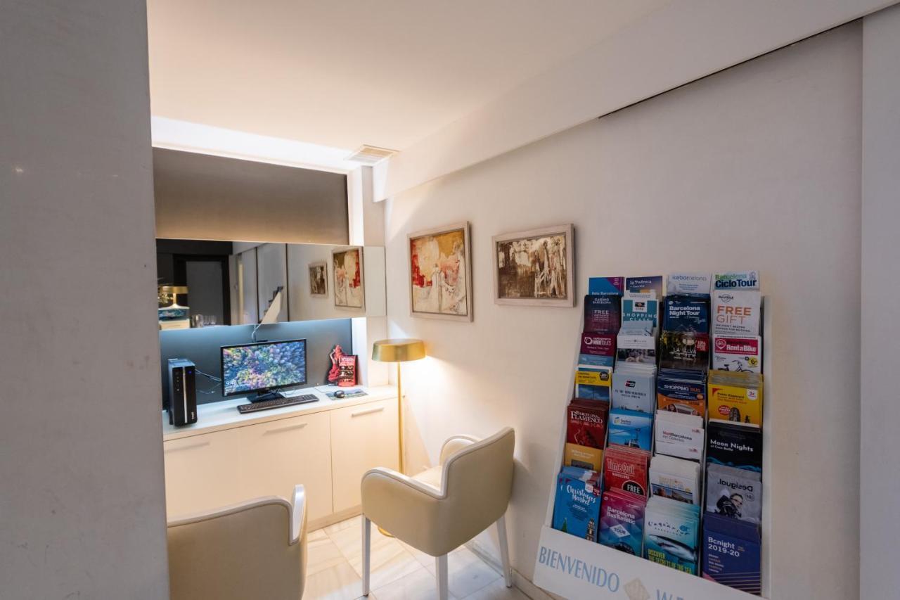 Atenea Rekord Suites Барселона Экстерьер фото