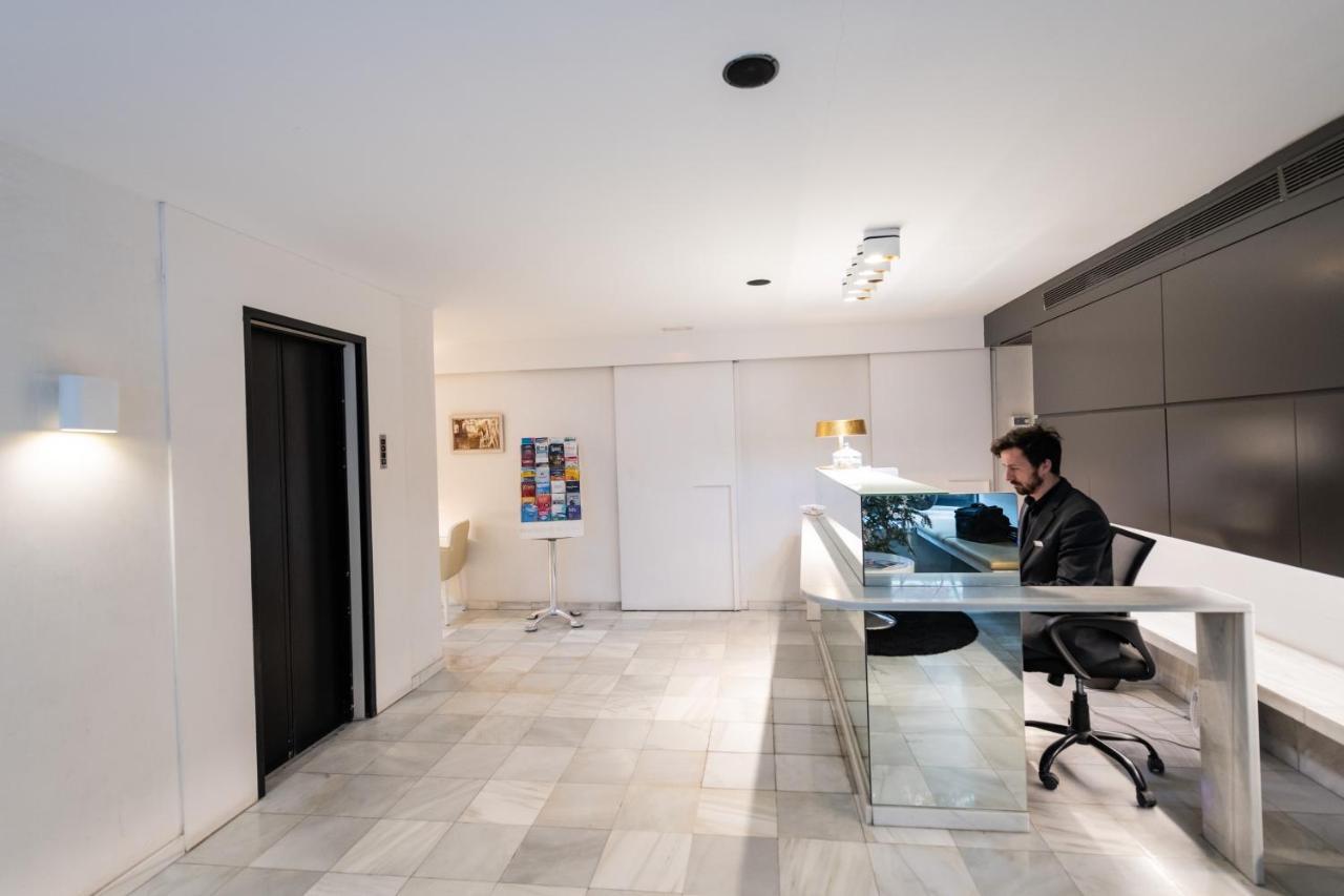 Atenea Rekord Suites Барселона Экстерьер фото